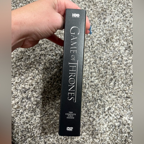 Seasons 1-2-3     BRAND NEW - Game of Thrones Series - Picture 1 of 4